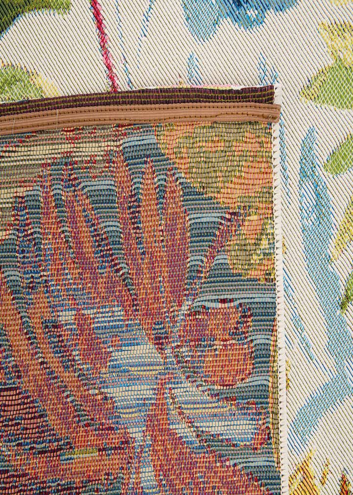 5' 2 x 7' 8 Easy-Clean Botanical Indoor / Outdoor Rug