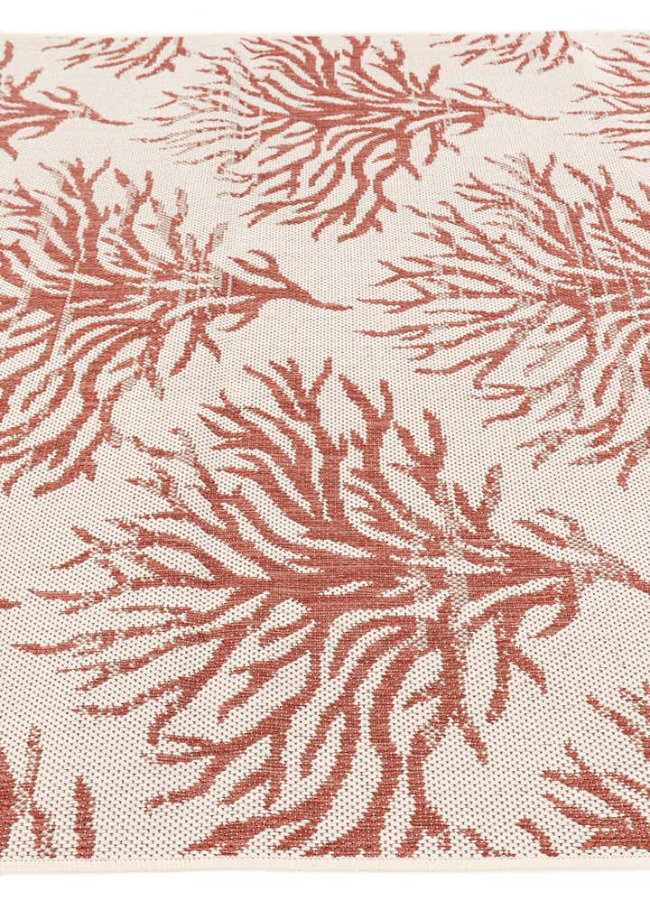 5' 3 x 7' 7 Easy-Clean Botanical Indoor / Outdoor Rug