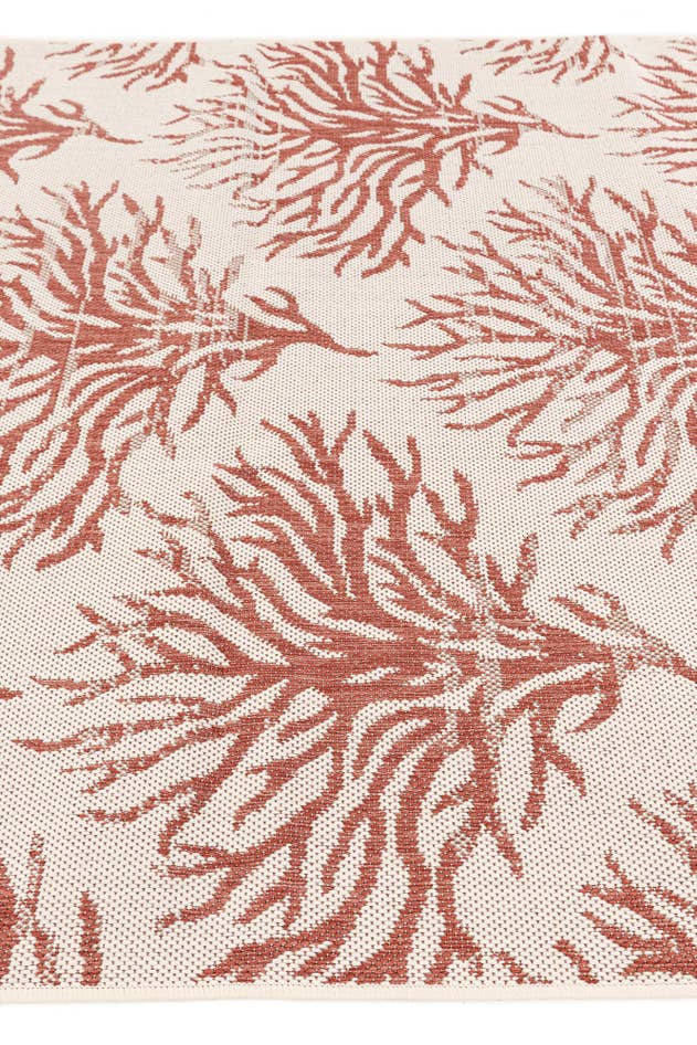 Detail image of 5' 3 x 7' 7 Easy-Clean Botanical Indoor / Outdoor Rug