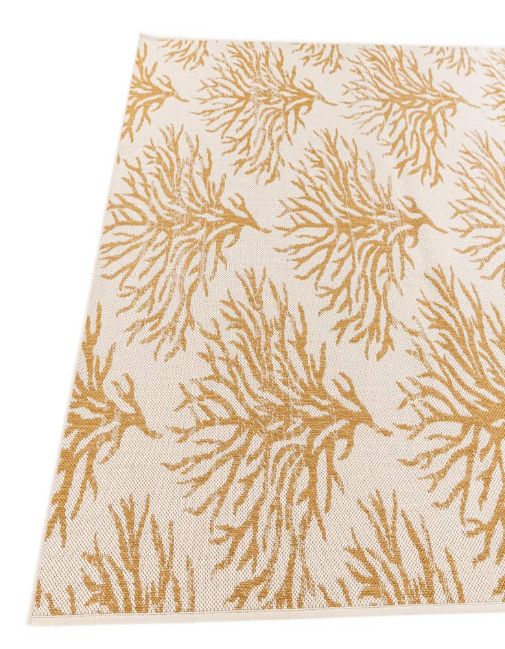 Detail image of 5' 3 x 7' 8  Washable Botanical Indoor / Outdoor Rug