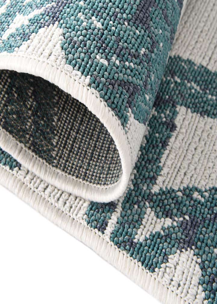 9' x 12' Easy-Clean Coastal Indoor / Outdoor Rug
