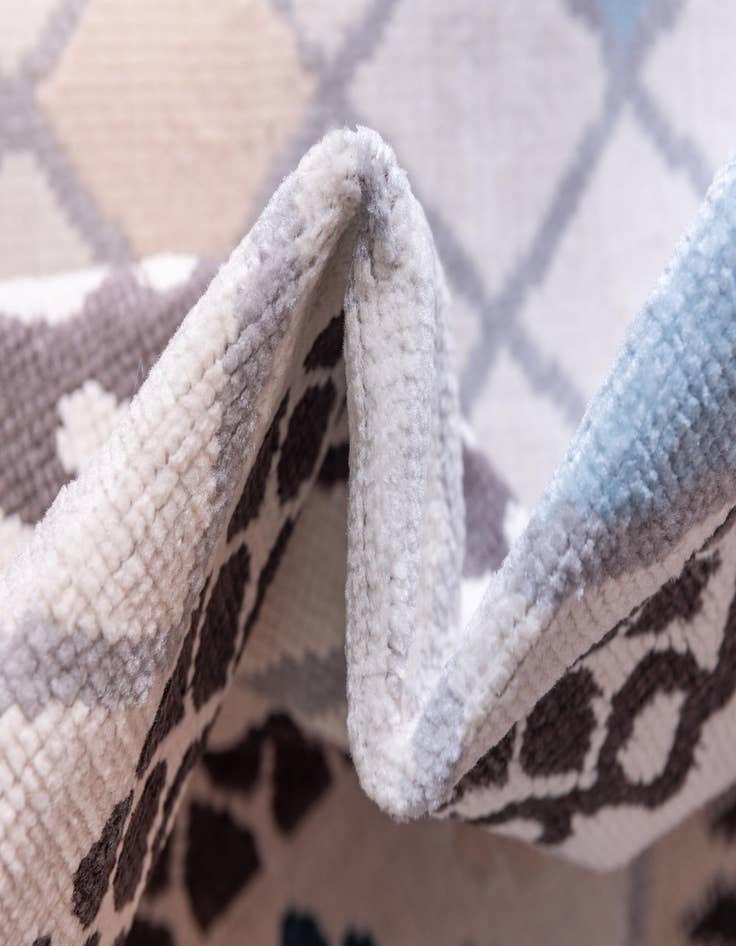 Detail image of 9' x 12' Washable Haven Indoor / Outdoor Rug