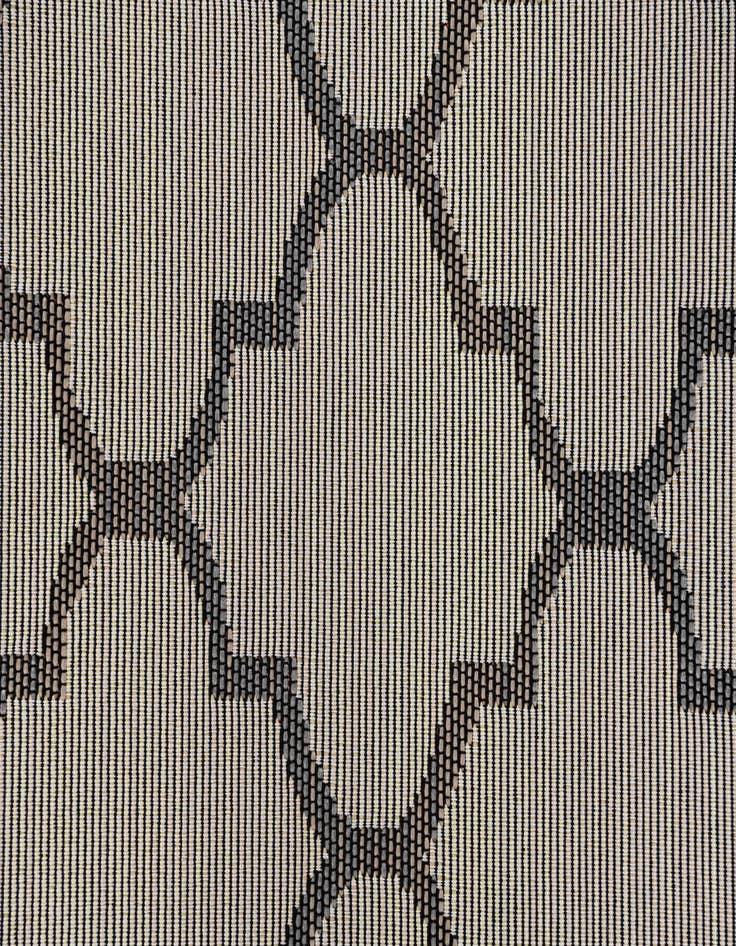 Detail image of 5' 3 x 7' 7 Washable Lattice Indoor / Outdoor Rug