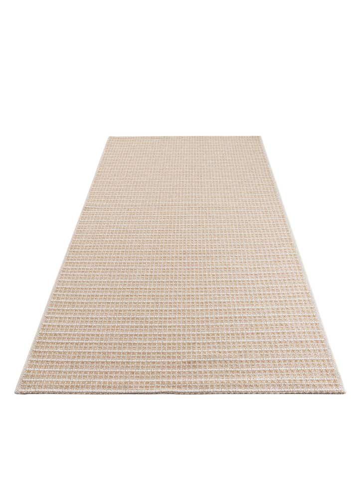 4' 9 x 7' 5 Easy-Clean Modern Indoor / Outdoor Rug