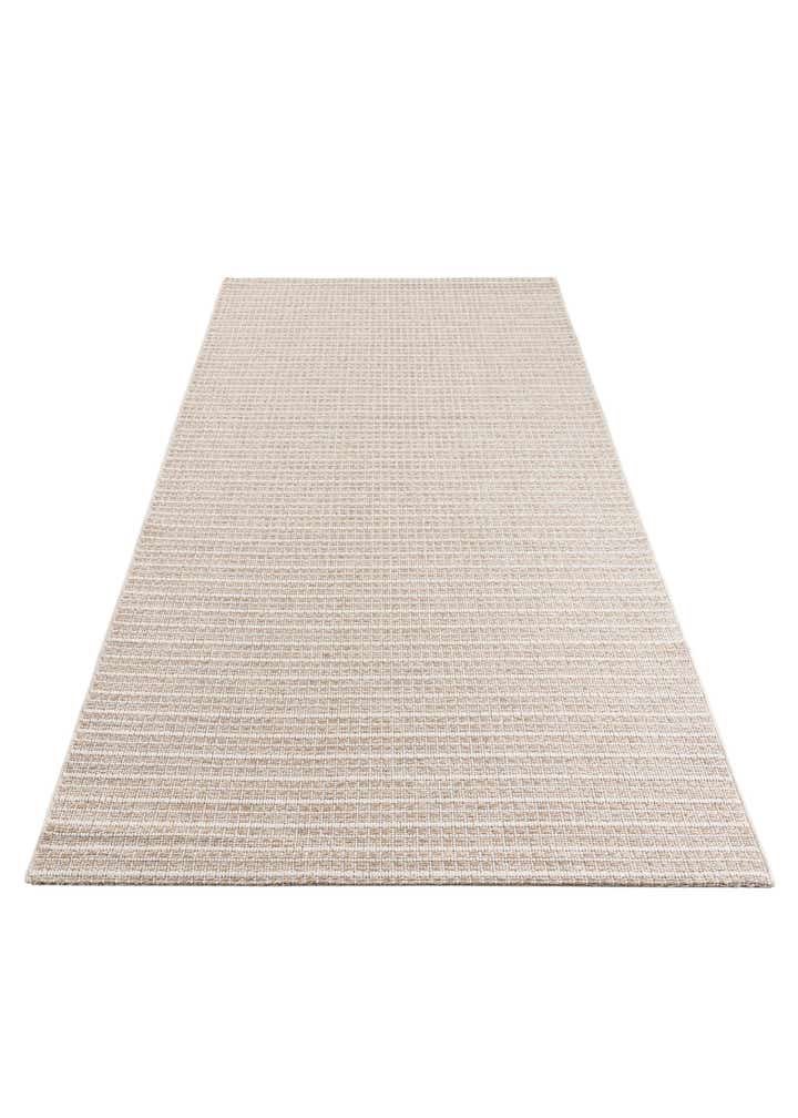 4' 8 x 7' 5 Easy-Clean Modern Indoor / Outdoor Rug