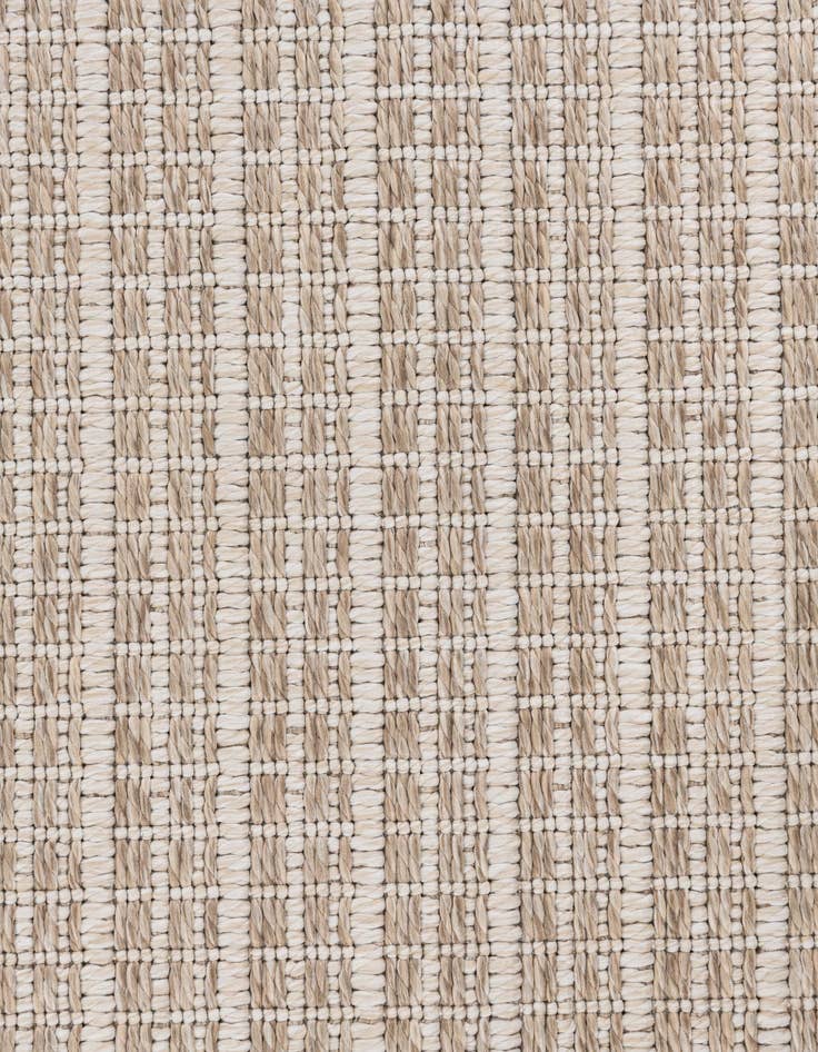 Detail image of 4' 8 x 7' 5 Easy-Clean Modern Indoor / Outdoor Rug