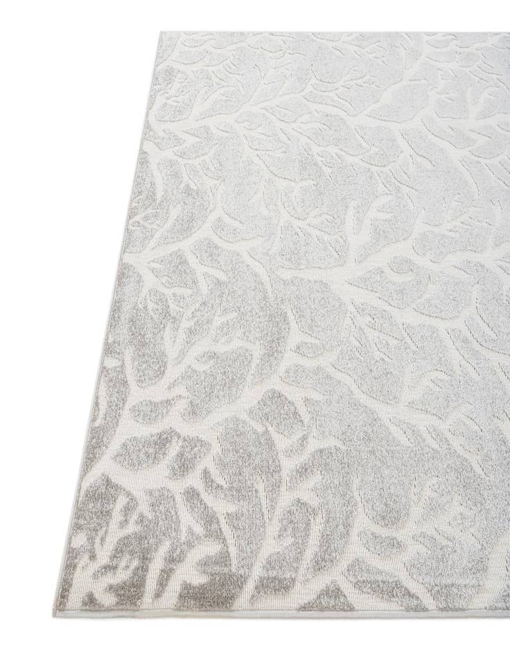 Detail image of 5' 3 x 7' 8 Easy-Clean Modern Indoor / Outdoor Rug