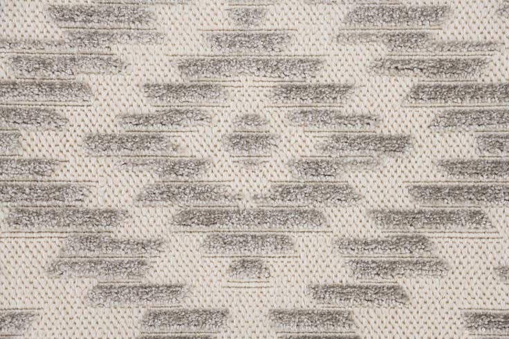 Detail image of 5' 3 x 7' 8 Easy-Clean Modern Indoor / Outdoor Rug