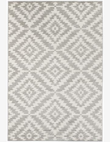 5' 3 x 7' 8 Easy-Clean Modern Indoor / Outdoor Rug