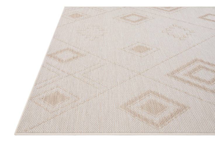 Detail image of 5' x 7' 5 Easy-Clean Modern Indoor / Outdoor Rug