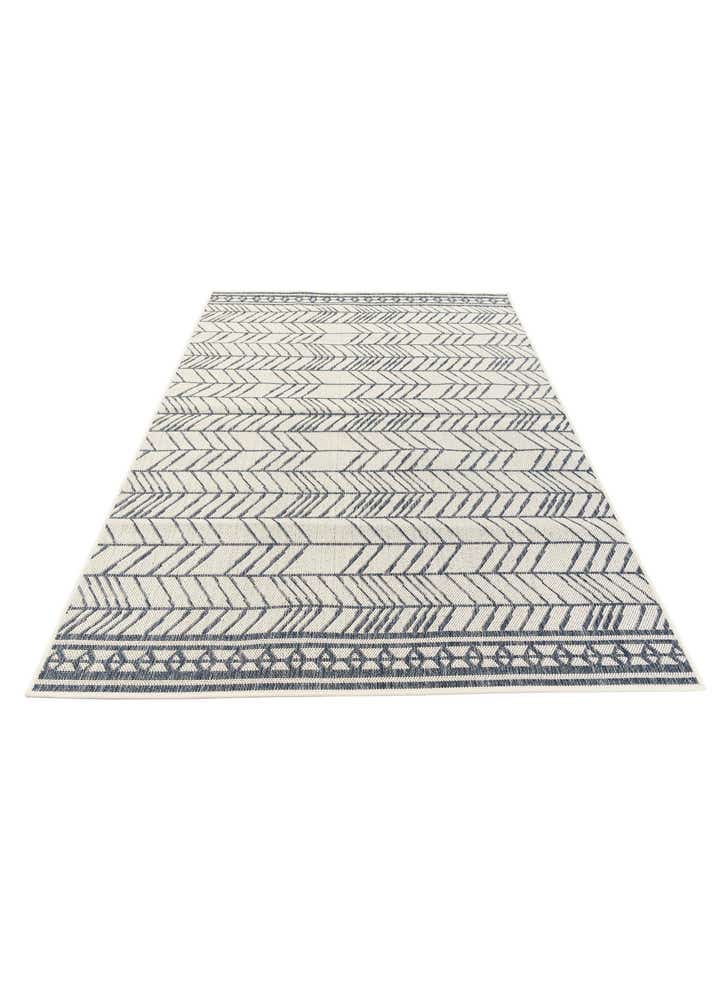 5' 2 x 7' 7 Easy-Clean Modern Indoor / Outdoor Rug