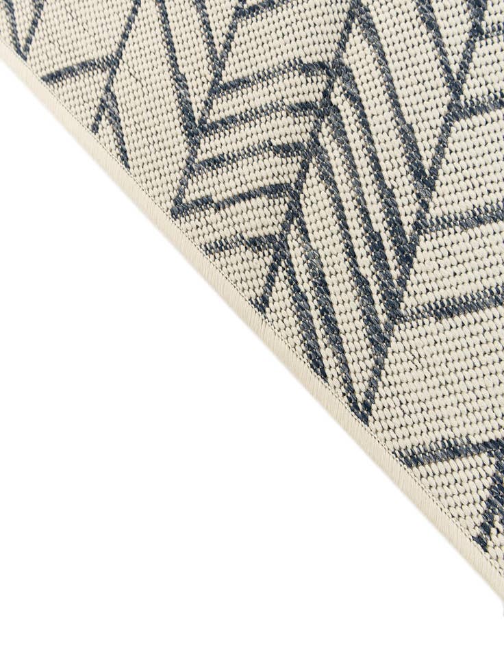 Detail image of 5' 2 x 7' 7  Washable Modern Indoor / Outdoor Rug