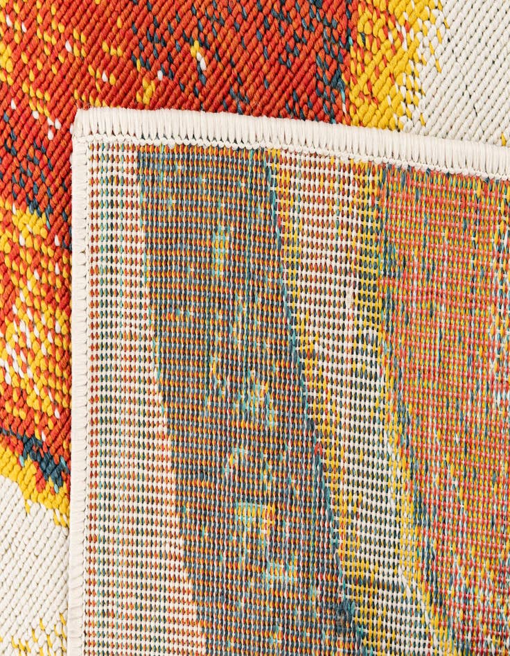 Detail image of 5' 3 x 7' 8  Washable Modern Indoor / Outdoor Rug