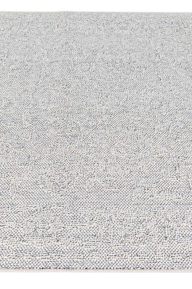 5' 2 x 7' 9 Easy-Clean Modern Indoor / Outdoor Rug