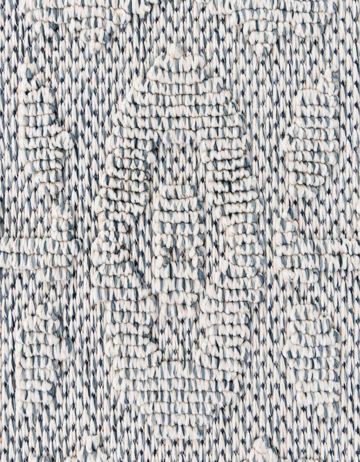 Detail image of 5' 2 x 7' 9  Washable Modern Indoor / Outdoor Rug