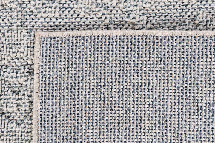 5' 2 x 7' 9 Easy-Clean Modern Indoor / Outdoor Rug