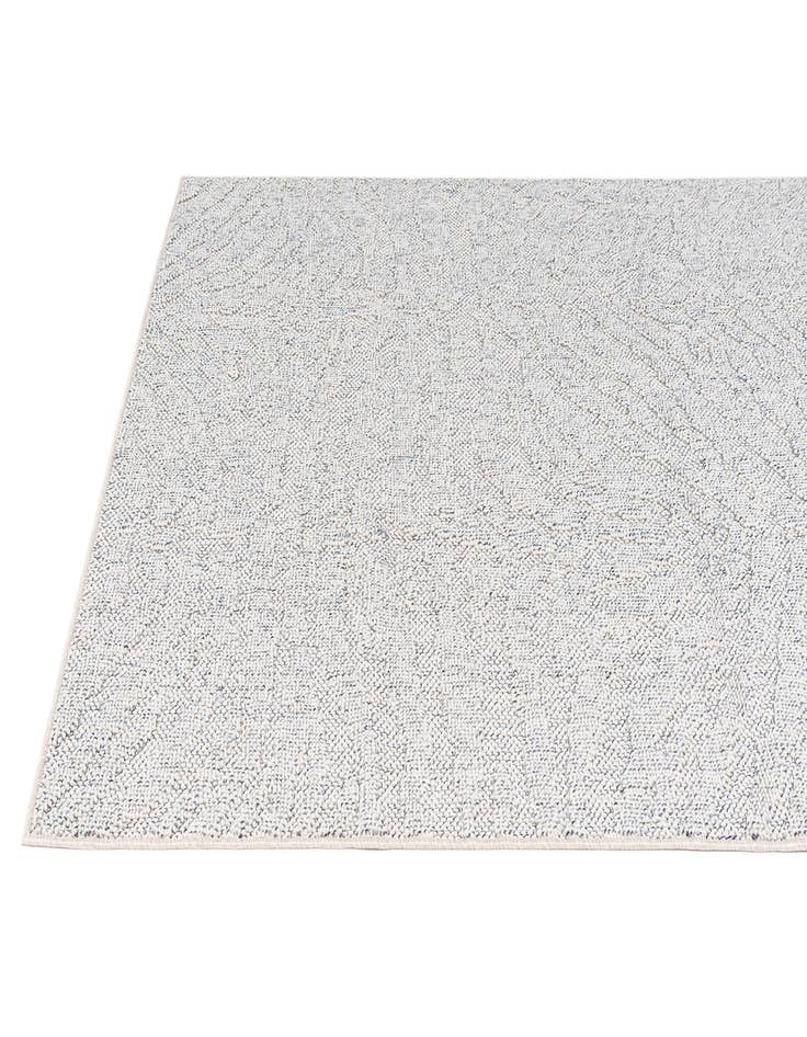 Detail image of 5' 2 x 7' 9  Washable Modern Indoor / Outdoor Rug