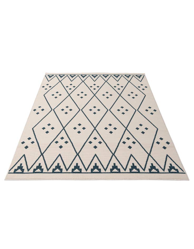 Detail image of 5' 2 x 7' 9 Easy-Clean Modern Indoor / Outdoor Rug