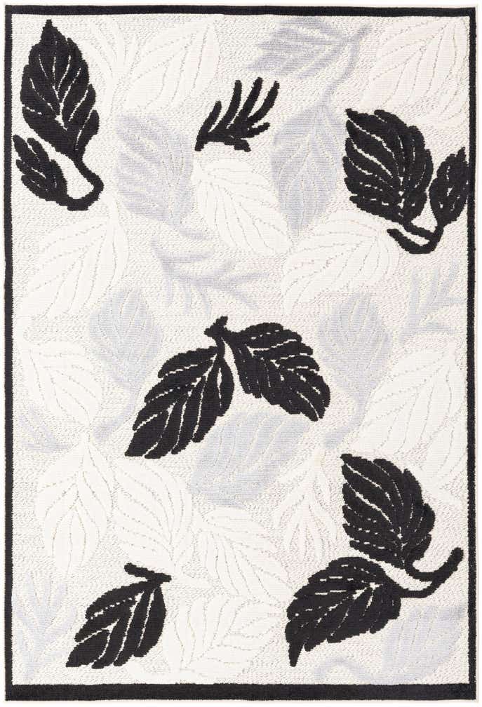 5' 3 x 7' 7 Easy-Clean Indoor / Outdoor Rug