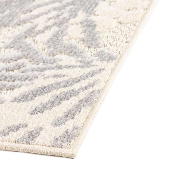 5' 3 x 7' 7 Easy-Clean Indoor / Outdoor Rug