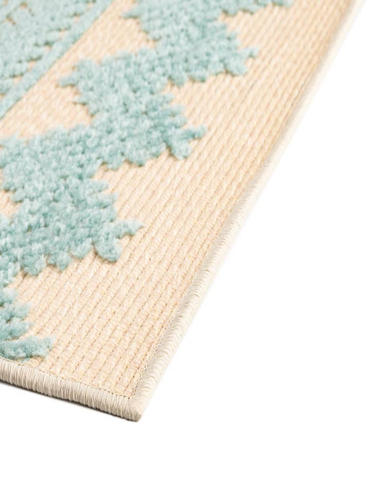 Detail image of 5' 3 x 7' 7 Washable Indoor / Outdoor Rug