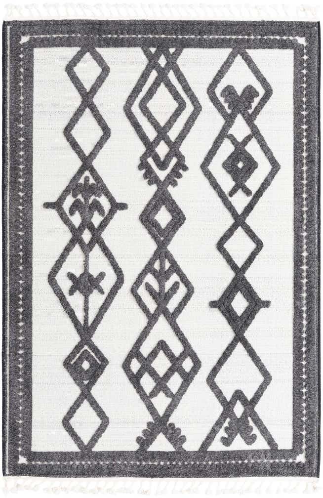 5' 3 x 7' 7 Easy-Clean Indoor / Outdoor Rug