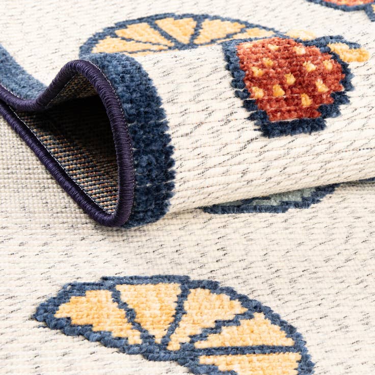 Detail image of 5' x 7' 7 Easy-Clean Indoor / Outdoor Rug