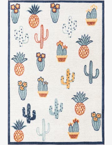 5' x 7' 7 Easy-Clean Indoor / Outdoor Rug