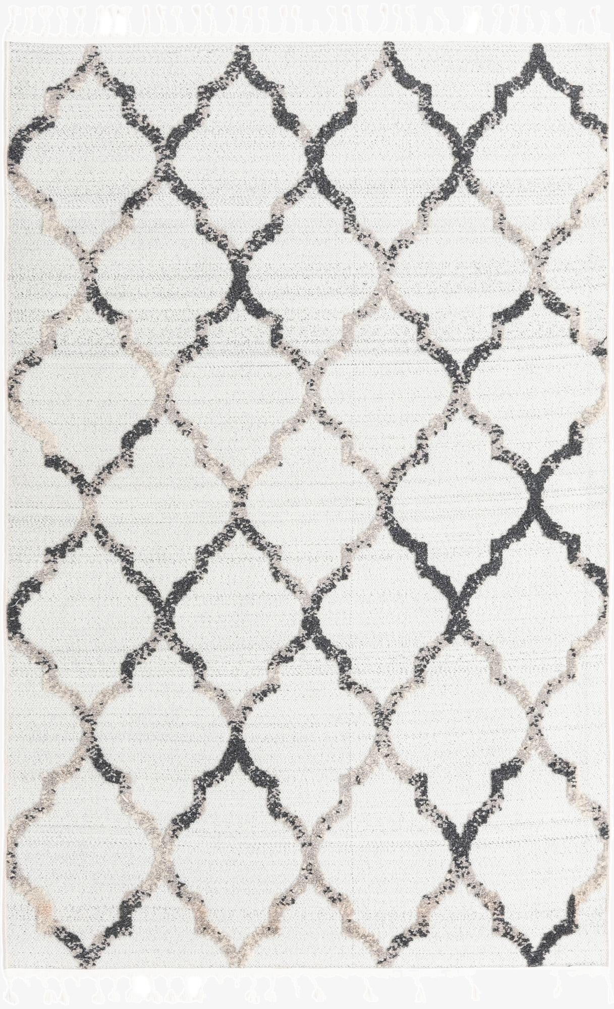 5' 3 x 7' 7 Easy-Clean Indoor / Outdoor Rug