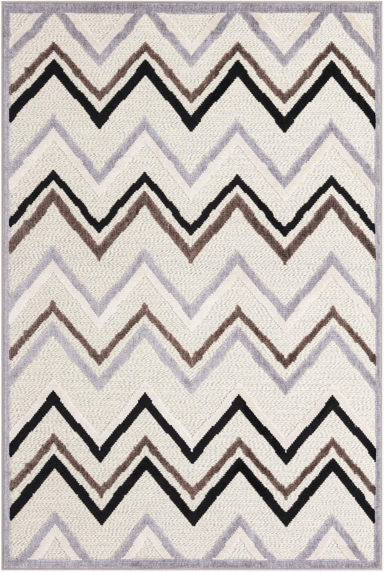 5' x 7' 7  Washable  Indoor / Outdoor Rug
