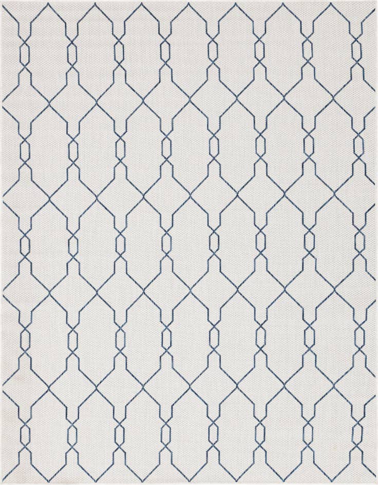 Detail image of 7' x 10' Easy-Clean Trellis Indoor / Outdoor Rug