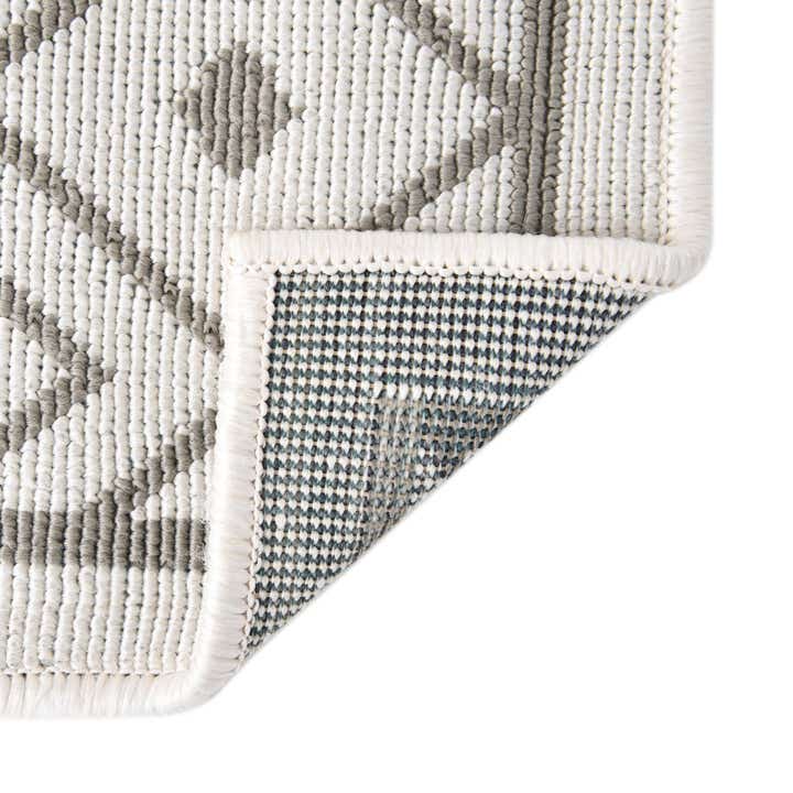 4' x 6' Easy-Clean Trellis Indoor / Outdoor Rug