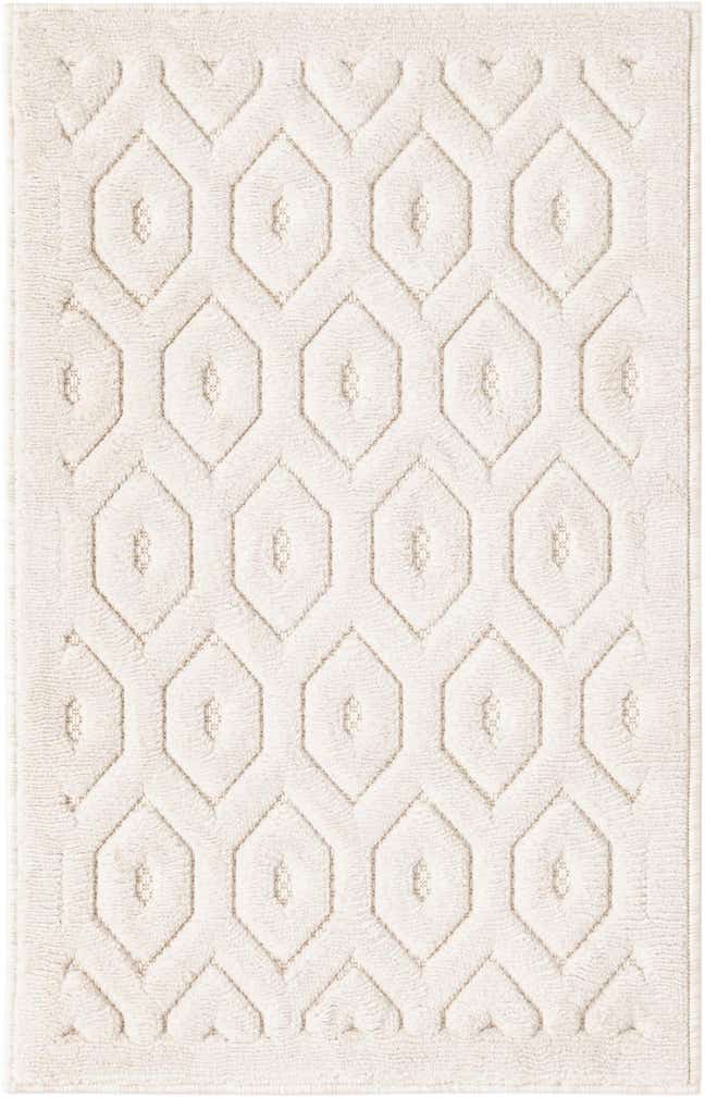 2' x 3' Easy-Clean Trellis Textured Indoor / Outdoor Rug