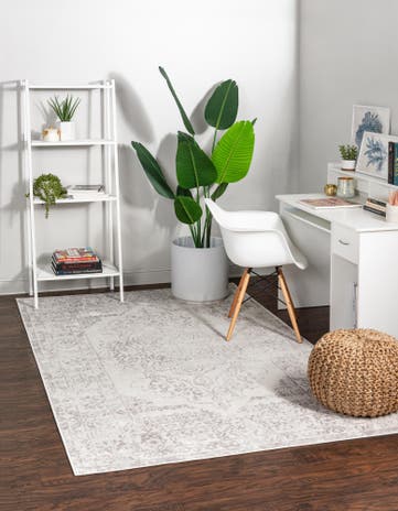 7' x 10' Oxford Rug