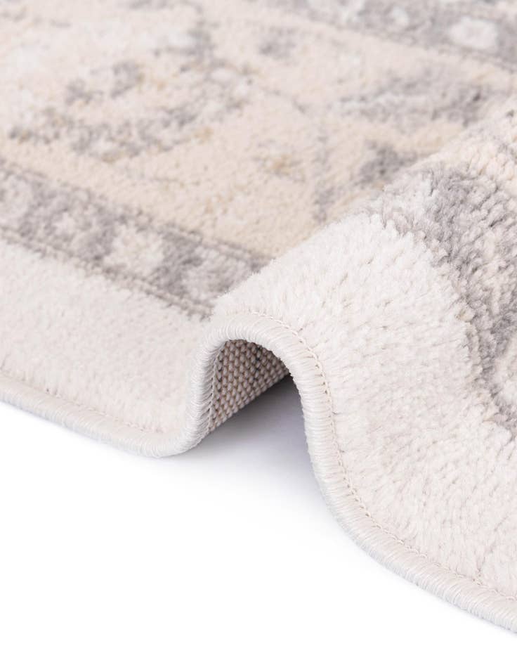 Detail image of 5' x 8' Parker Rug