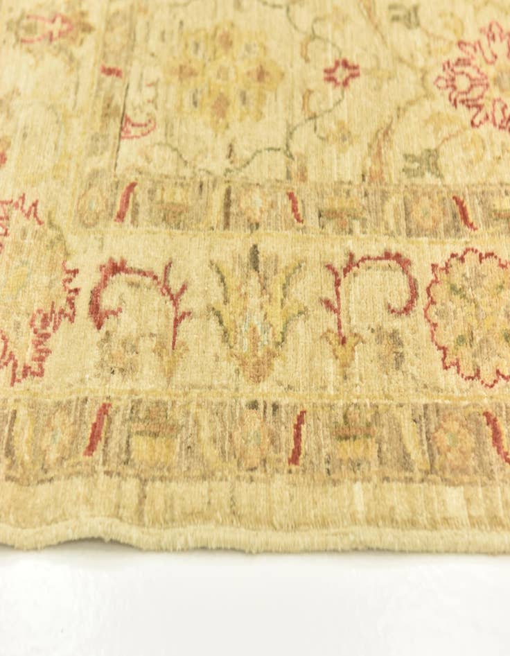 Detail image of 4' 4 x 5' 8  Hand Knotted Peshawar Ziegler Rug