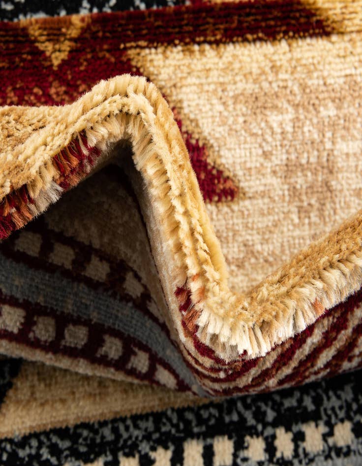 Detail image of 7' 10 x 10' Pioneer Rug