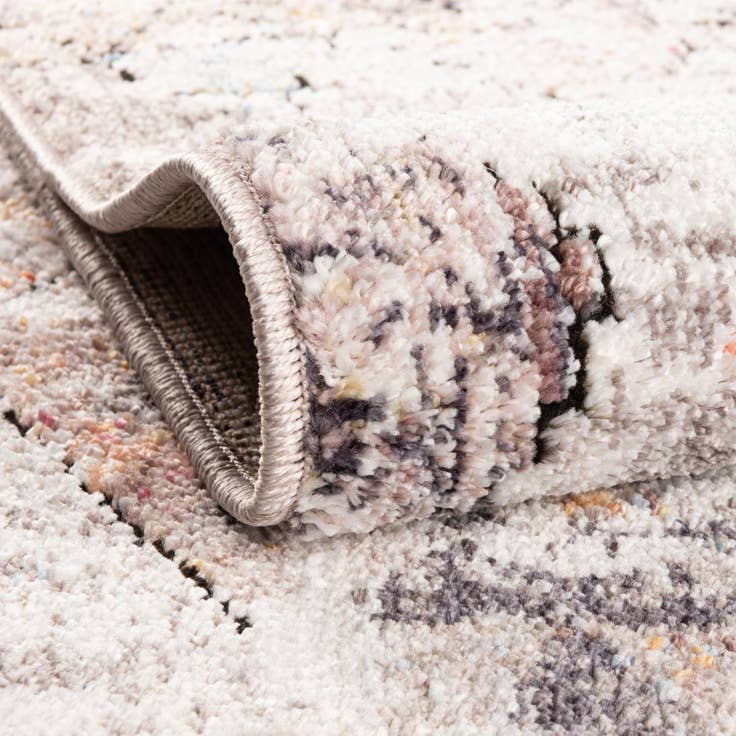 Detail image of 5' 3 x 7' 7 Prism Rug