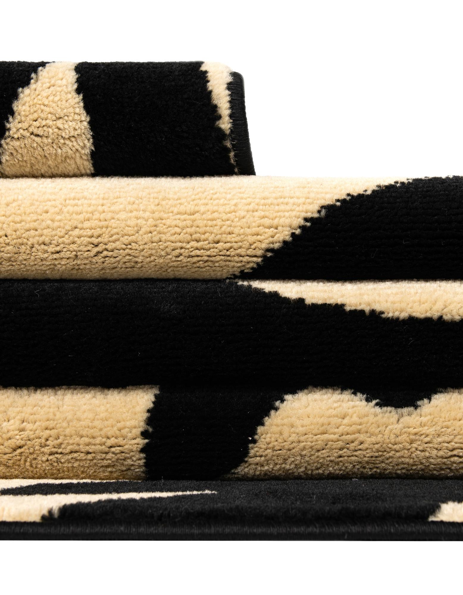 3' x 5' 3 Safari Rug