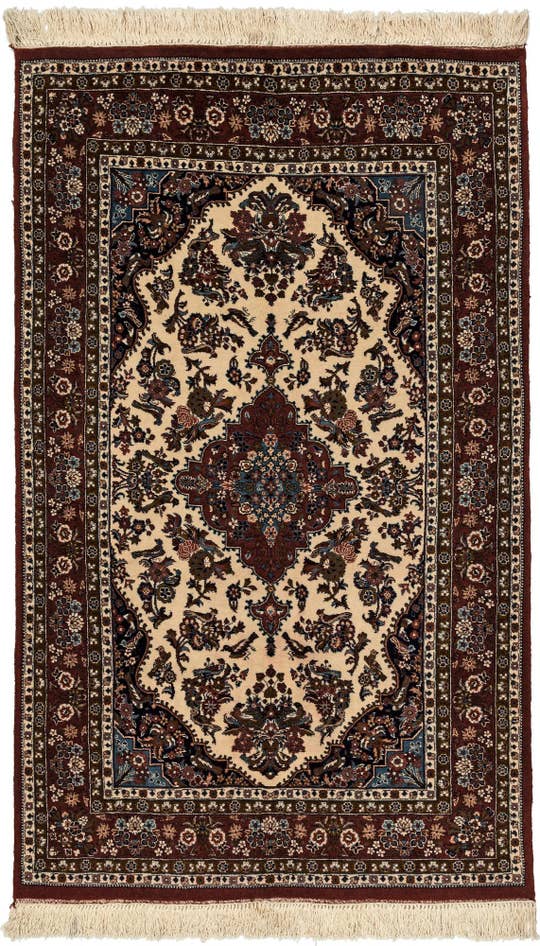 Detail image of 3' 8 x 6' 2 Hand Knotted Sarough Oriental Wool Rug