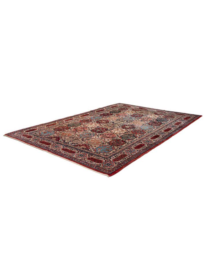 7' 2 x 10' 4 Hand Knotted Sarough Persian Wool Rug