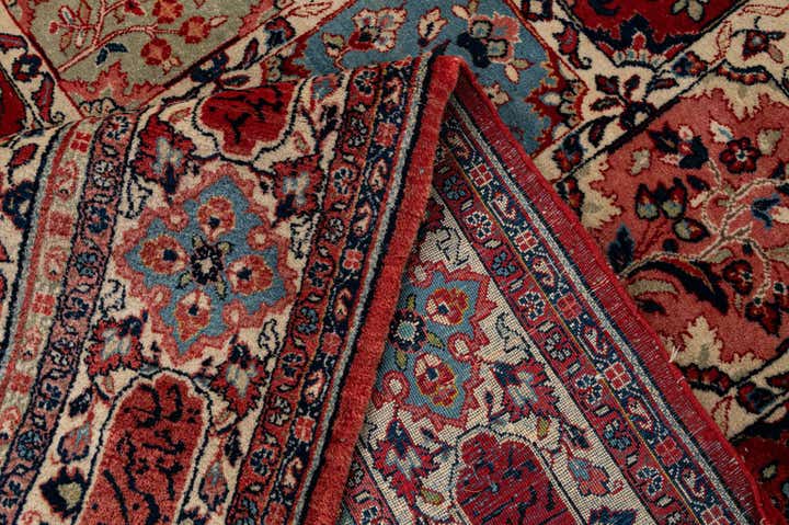 7' 2 x 10' 4 Hand Knotted Sarough Persian Wool Rug