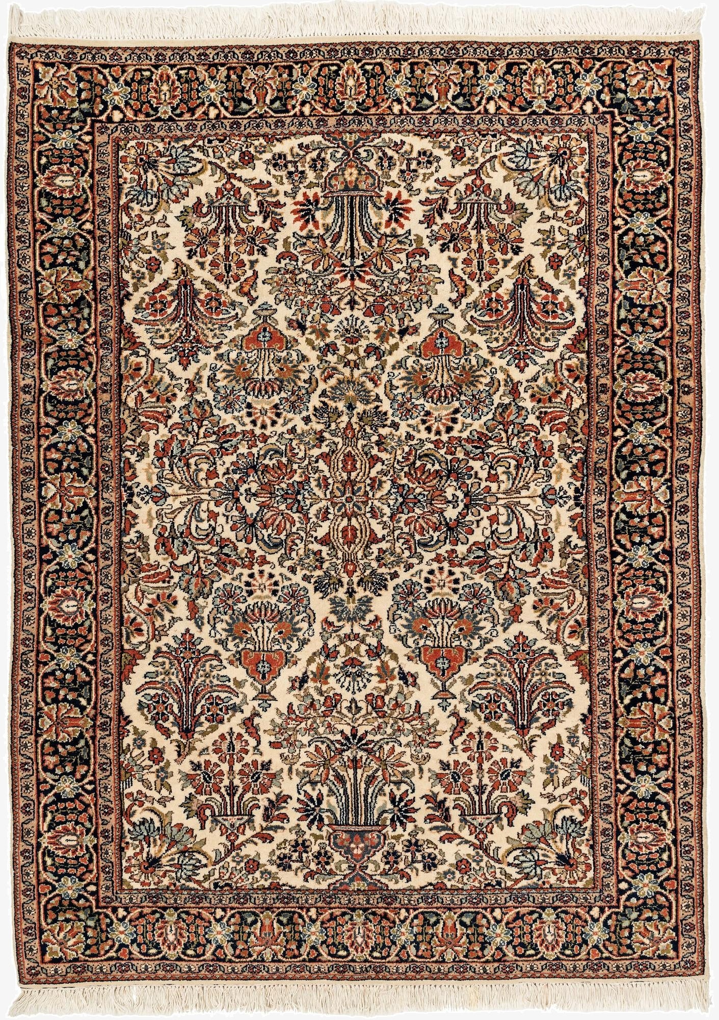 127cm x 178cm  Hand Knotted Sarough Wool Rug