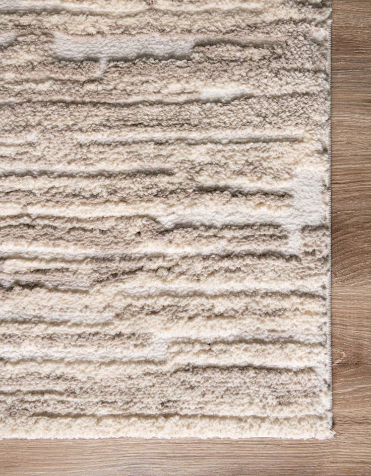 Detail image of 5' x 8' Sepia Rug