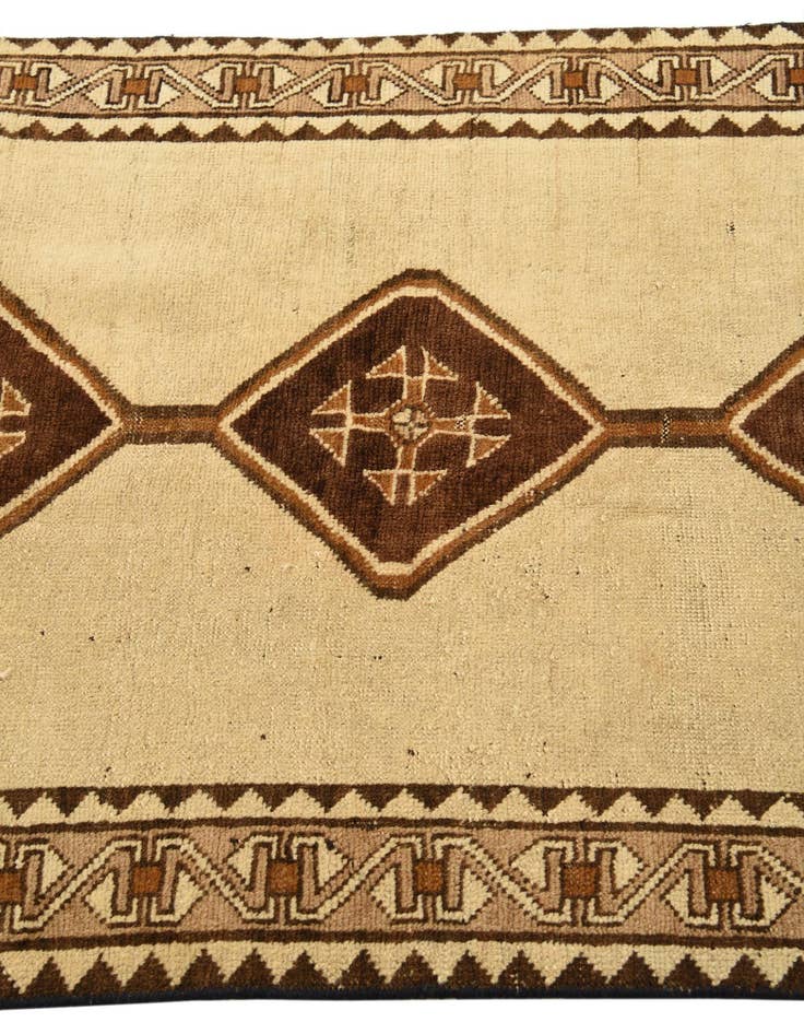 Detail image of 3' 5 x 6' 1  Hand Knotted Shiraz-Gabbeh Persian Wool Rug