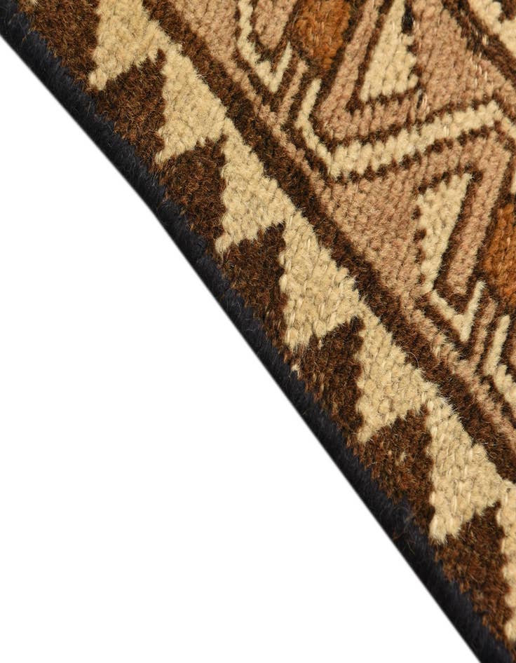 Detail image of 3' 5 x 6' 1  Hand Knotted Shiraz-Gabbeh Persian Wool Rug