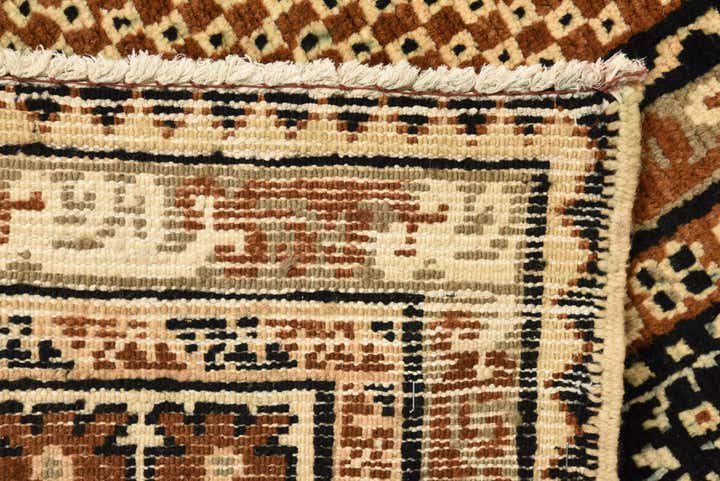 4' 10 x 8' Hand Knotted Shiraz Persian Wool Rug