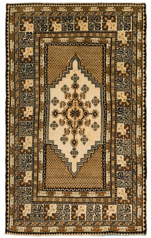 Detail image of 4' 10 x 8' Hand Knotted Shiraz Persian Wool Rug