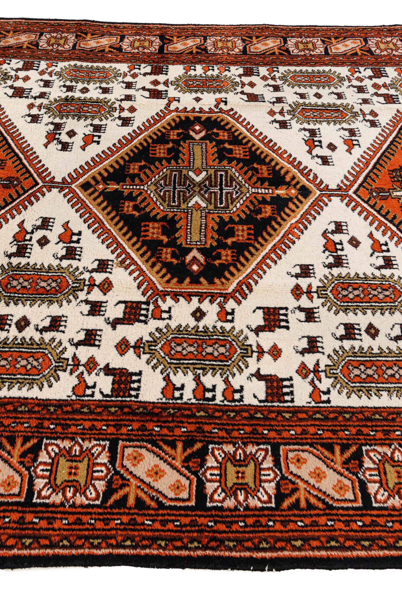 6' 8 x 10' Hand Knotted Shiraz Wool Rug