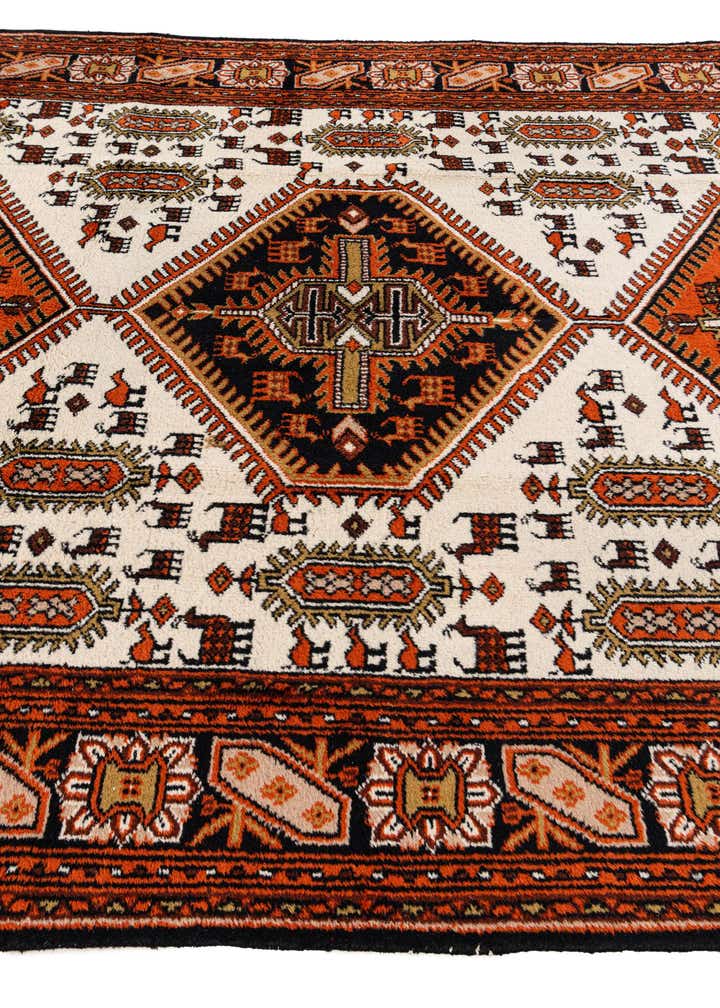 6' 8 x 10' Hand Knotted Shiraz Wool Rug